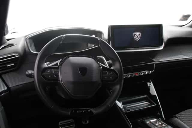 Peugeot 2008 (2025) thumbnail 2
