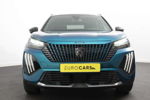 Peugeot 2008 (2025) thumbnail 4