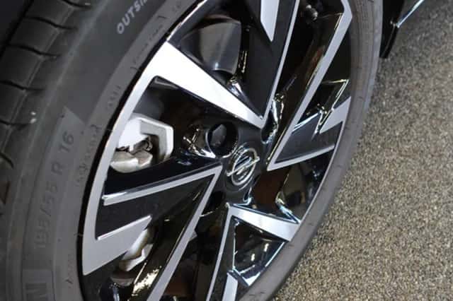 Opel Corsa (2024) thumbnail 6