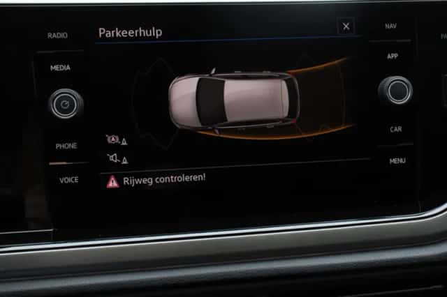 Volkswagen Polo (2024) thumbnail 3