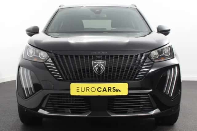 Peugeot 2008 (2024) thumbnail 4