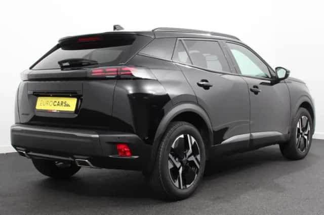 Peugeot 2008 (2024) thumbnail 6