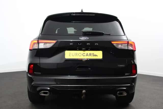 Ford Kuga (2023) thumbnail 5