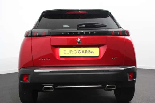 Peugeot 2008 (2023) thumbnail 5