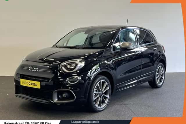 Fiat 500X (2024) thumbnail 1
