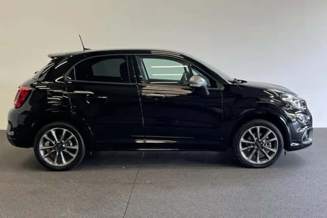 Fiat 500X (2024) thumbnail 6