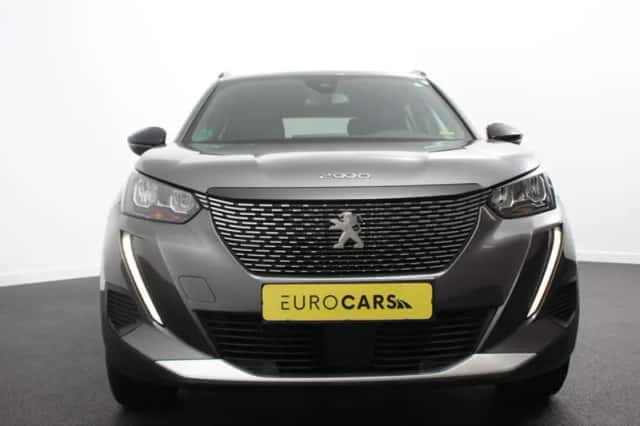 Peugeot 2008 (2023) thumbnail 4