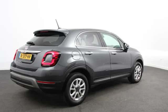 Fiat 500X (2019) thumbnail 4