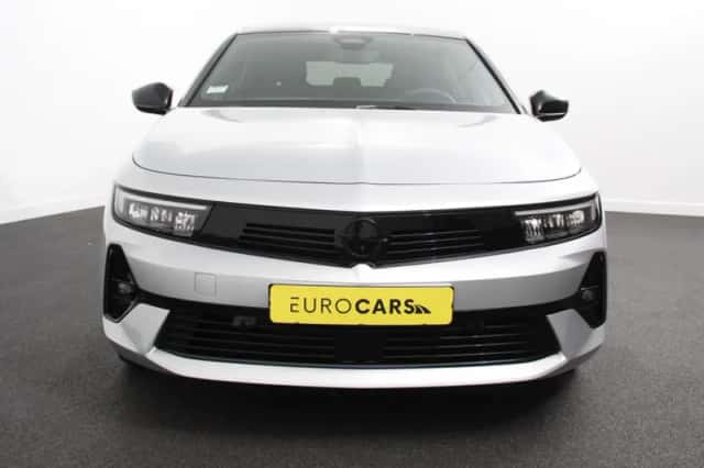Opel Astra (2023) thumbnail 4