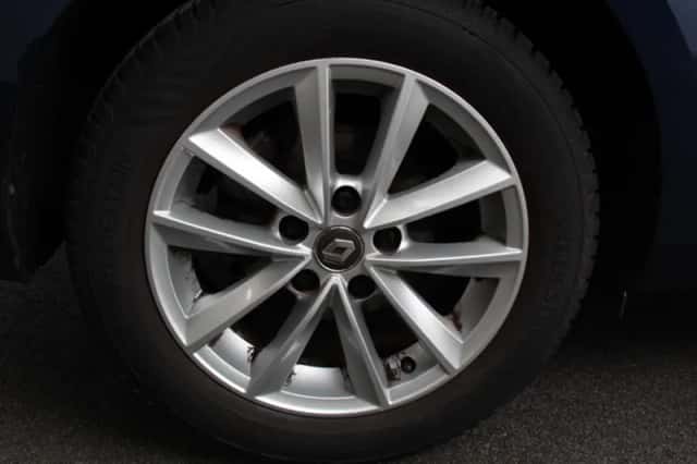 Renault Mégane (2017) thumbnail 2
