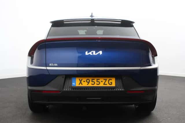 Kia EV6 (2024) thumbnail 4
