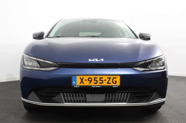 Kia EV6 (2024) thumbnail 5