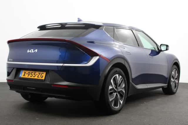 Kia EV6 (2024) thumbnail 6