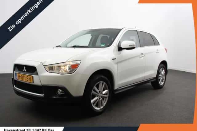 Mitsubishi ASX (2013) thumbnail 1