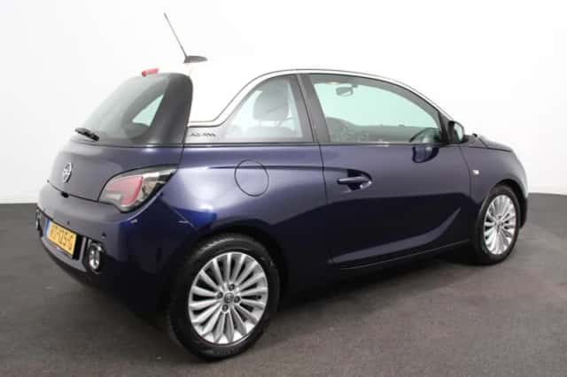 Opel Adam (2018) thumbnail 4