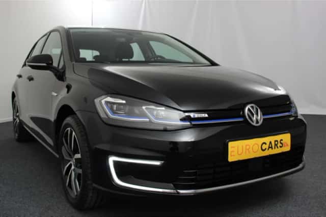 Volkswagen E-Golf (2019) thumbnail 5