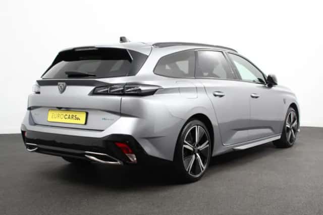 Peugeot 308 (2024) thumbnail 4