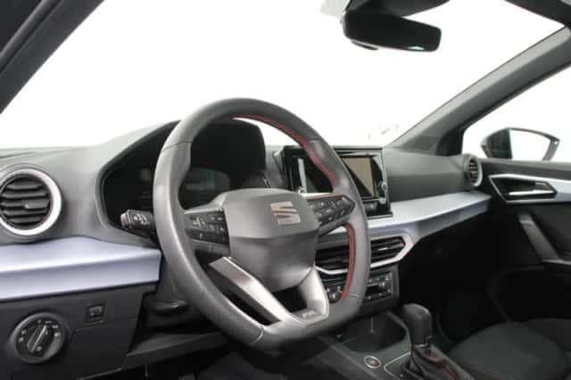 SEAT Ibiza (2024) thumbnail 2