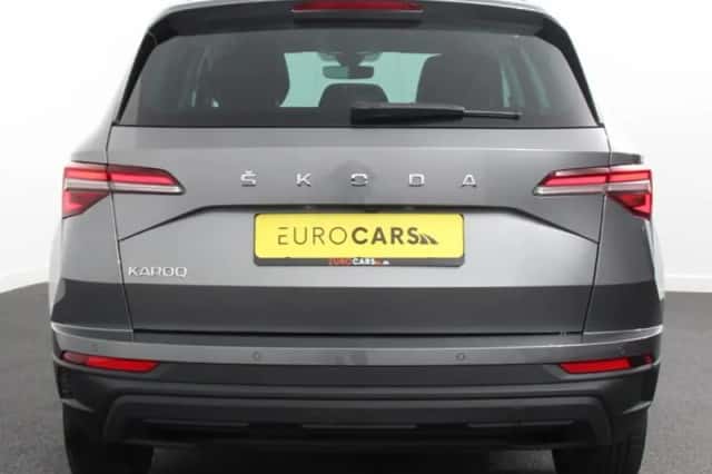 Škoda Karoq (2024) thumbnail 5