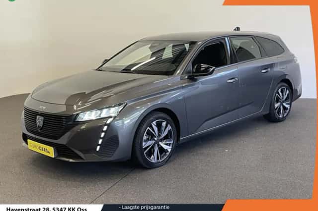 Peugeot 308 (2022) thumbnail 1
