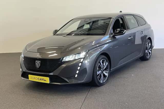Peugeot 308 (2022) thumbnail 4
