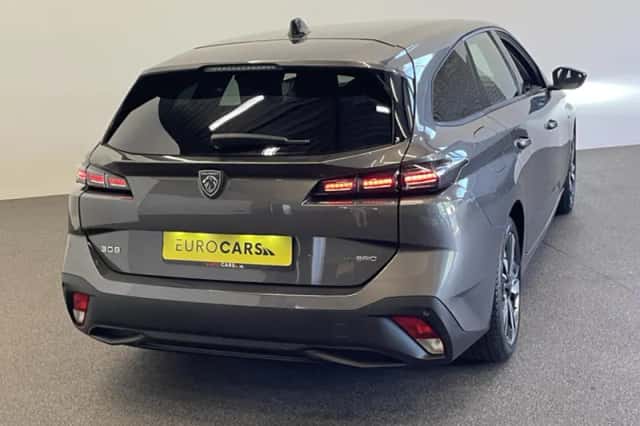 Peugeot 308 (2022) thumbnail 6