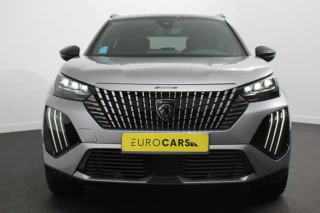 Peugeot 2008 (2024) thumbnail 4
