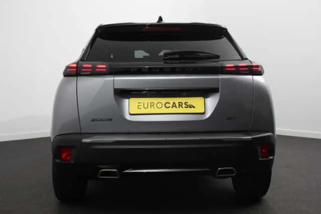 Peugeot 2008 (2024) thumbnail 5