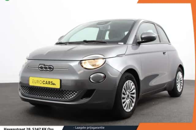 Fiat 500e (2023) thumbnail 1