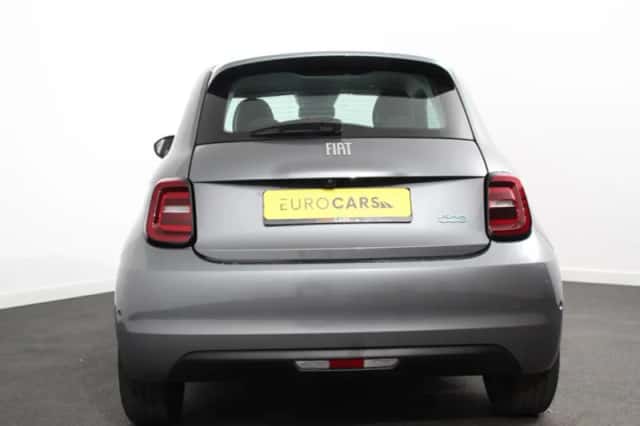 Fiat 500e (2023) thumbnail 6