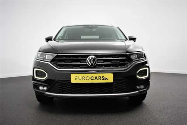 Volkswagen T-Roc (2022) thumbnail 4