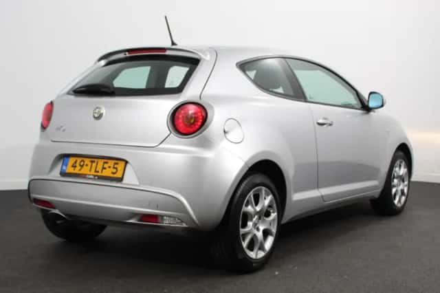Alfa Romeo Mito (2012) thumbnail 6