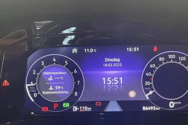 Volkswagen Golf (2021) thumbnail 3