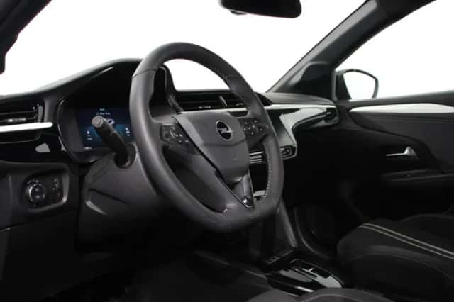 Opel Corsa (2025) thumbnail 2