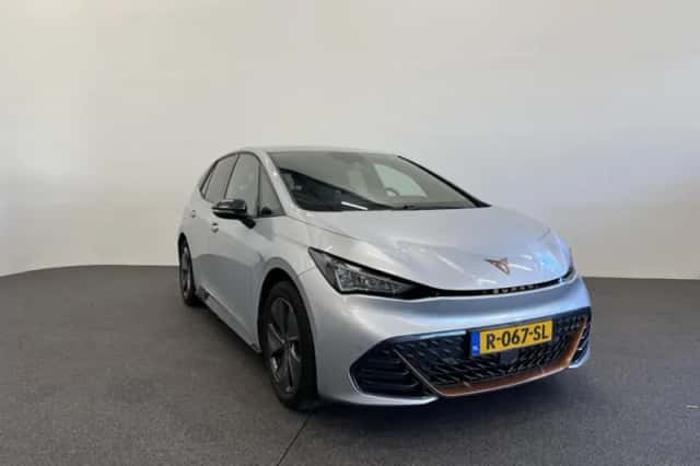 CUPRA Born (2022) thumbnail 5