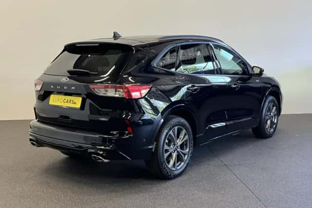 Ford Kuga (2022) thumbnail 6