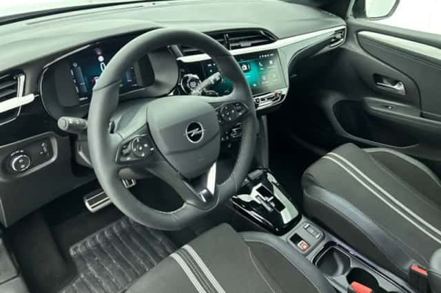 Opel Corsa (2025) thumbnail 2