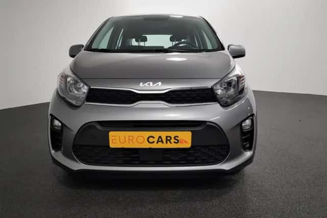 Kia Picanto (2022) thumbnail 4