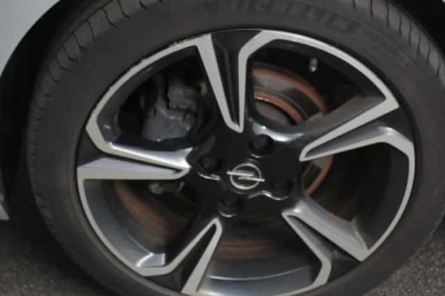 Opel Corsa (2024) thumbnail 2