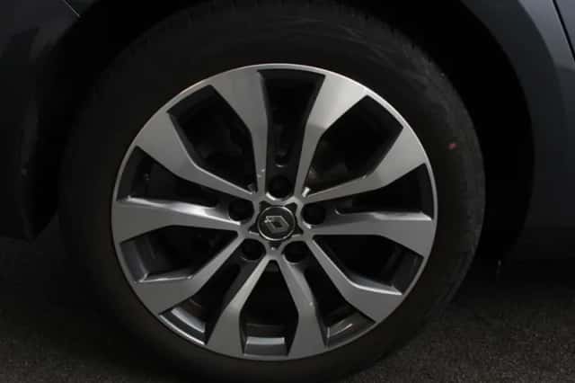 Renault Mégane (2023) thumbnail 2