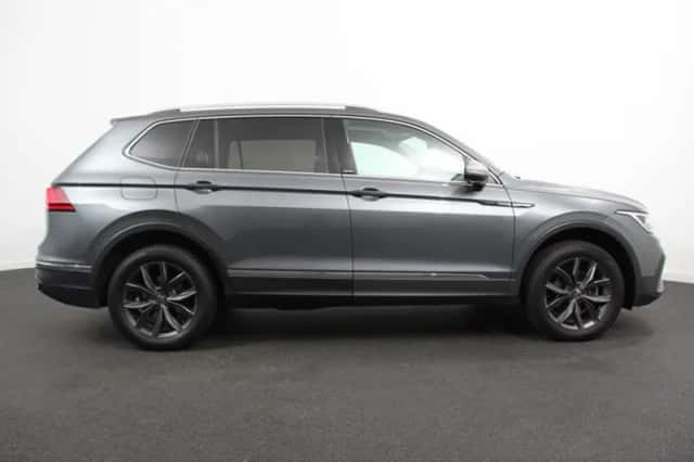 Volkswagen Tiguan (2023) thumbnail 6