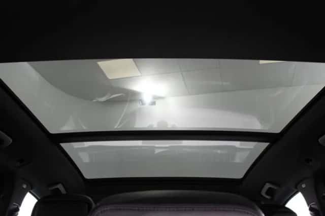 Porsche Cayenne (2024) thumbnail 3