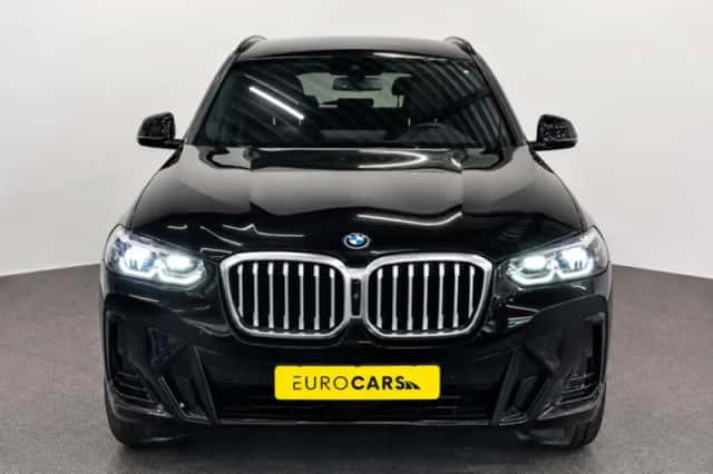 BMW X3 (2023) thumbnail 3