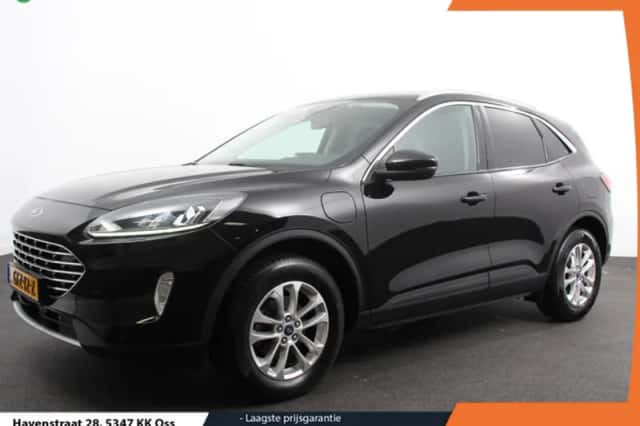 Ford Kuga (2021) thumbnail 1