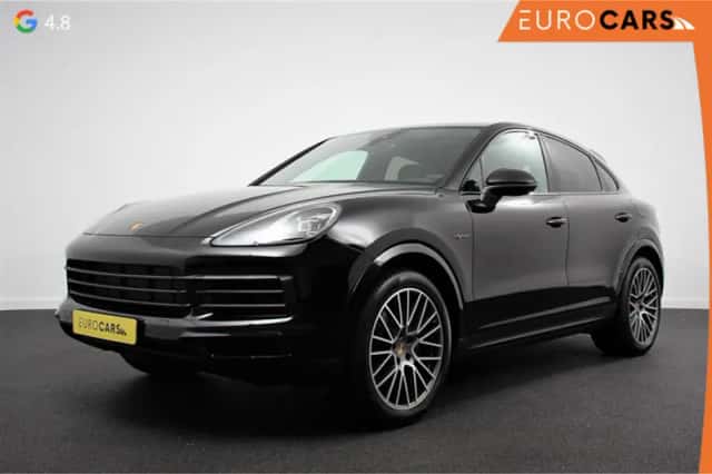 Porsche Cayenne (2022) thumbnail 2