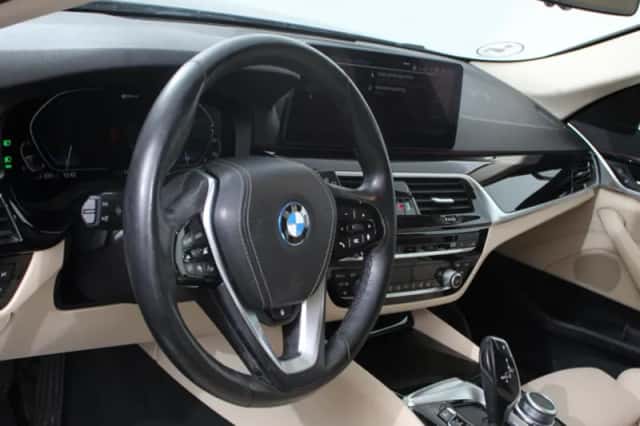 BMW 5-Serie (2022) thumbnail 2