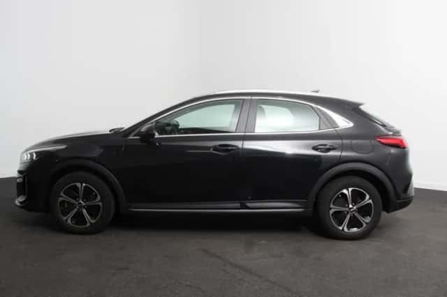 Kia XCeed (2023) thumbnail 6