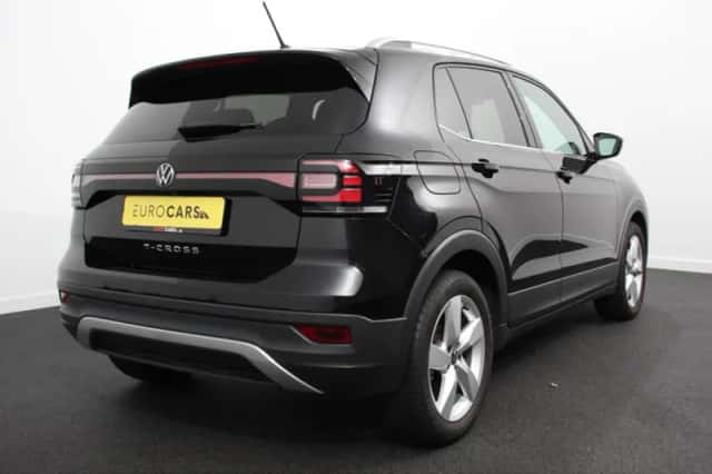 Volkswagen T-Cross (2020) thumbnail 4