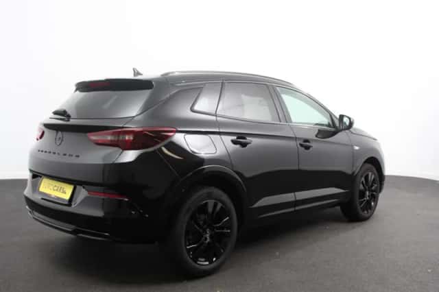 Opel Grandland (2024) thumbnail 4