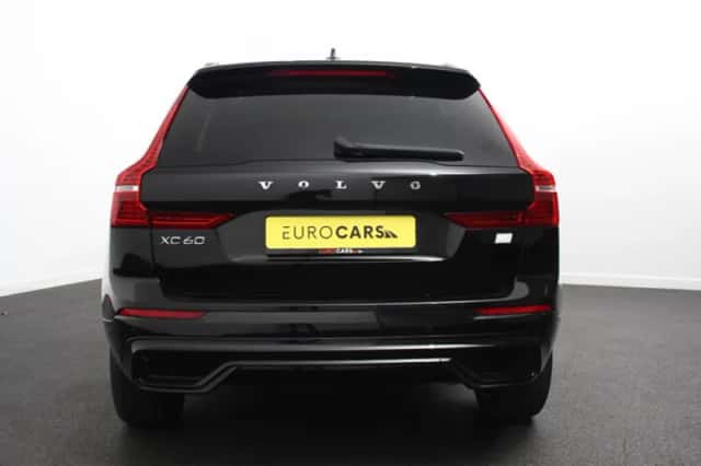 Volvo XC60 (2024) thumbnail 5